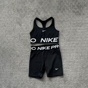 Nike Black Pro Athletic Set